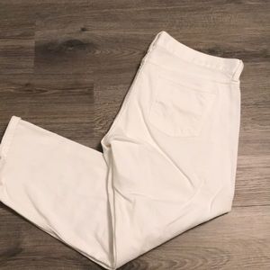 BR White jeans never worn 31